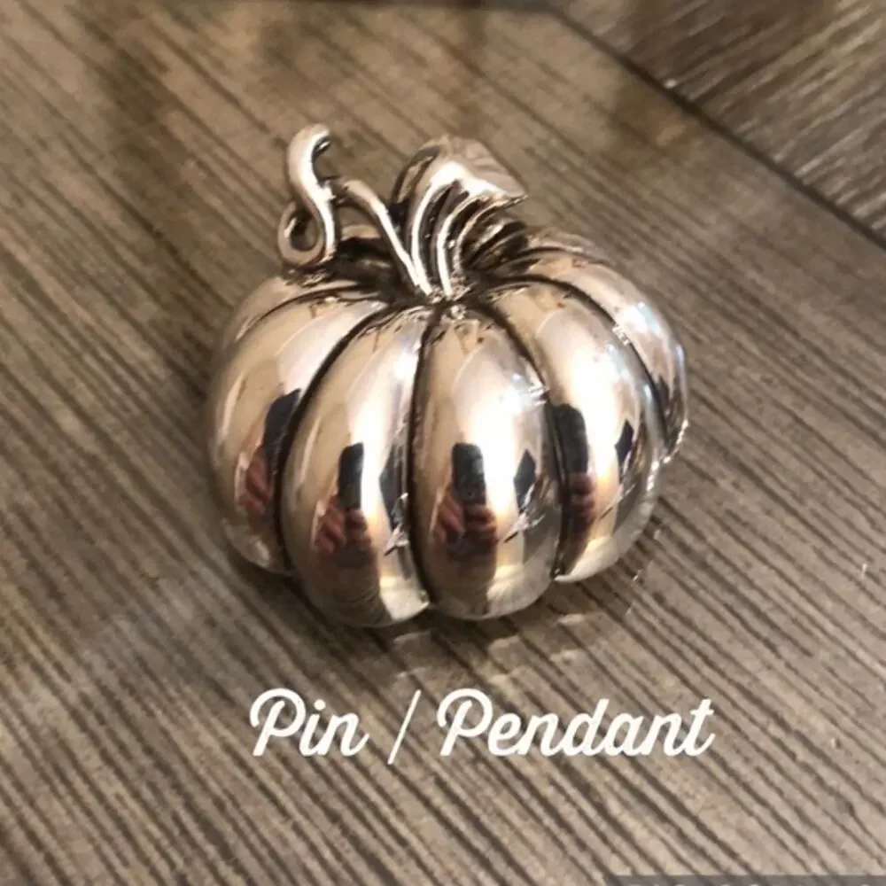 BOGO FREE SILVER PIN PUMPMIN VINTAGE BEST FALL HARVEST BROOCH